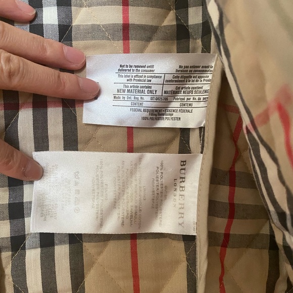 Burberry Beige Quilted Jacket - Picture 5 of 9